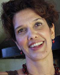 Lucia Freitas por Letícia Massula